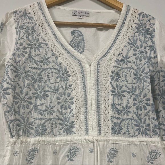 Jayshree Dalal White Tunic with Blue Embroidery - Picture 5 of 9
